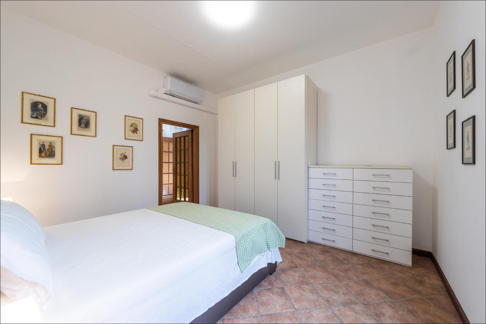 Apartamento Cascina Ravona San Fermo della Battaglia Habitación foto