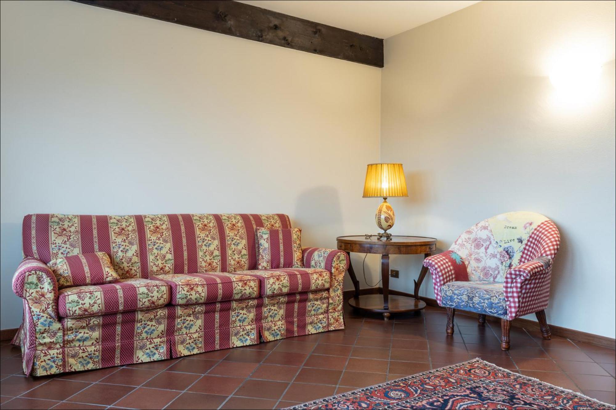 Apartamento Cascina Ravona San Fermo della Battaglia Habitación foto