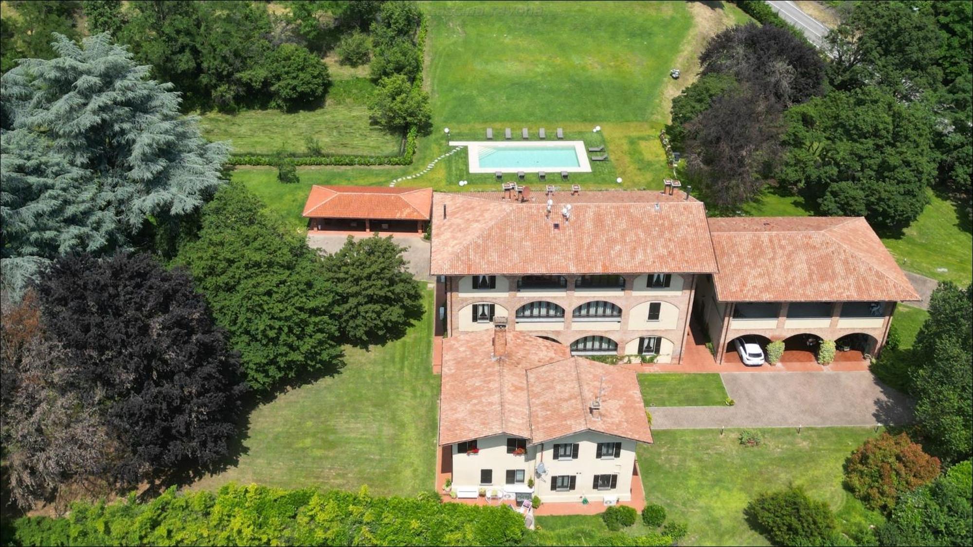 Apartamento Cascina Ravona San Fermo della Battaglia Exterior foto