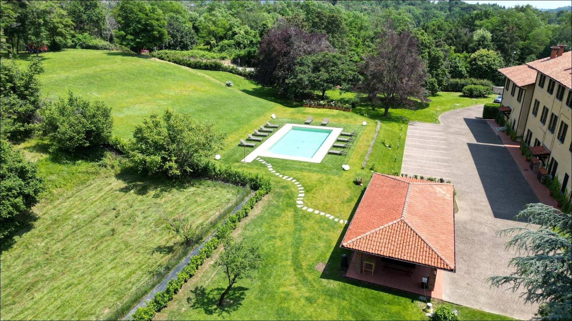Apartamento Cascina Ravona San Fermo della Battaglia Exterior foto
