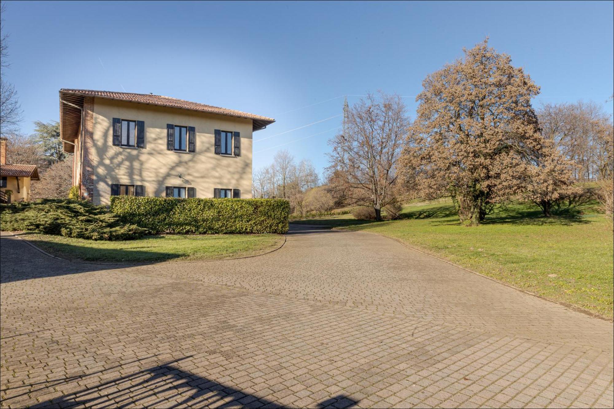 Apartamento Cascina Ravona San Fermo della Battaglia Exterior foto