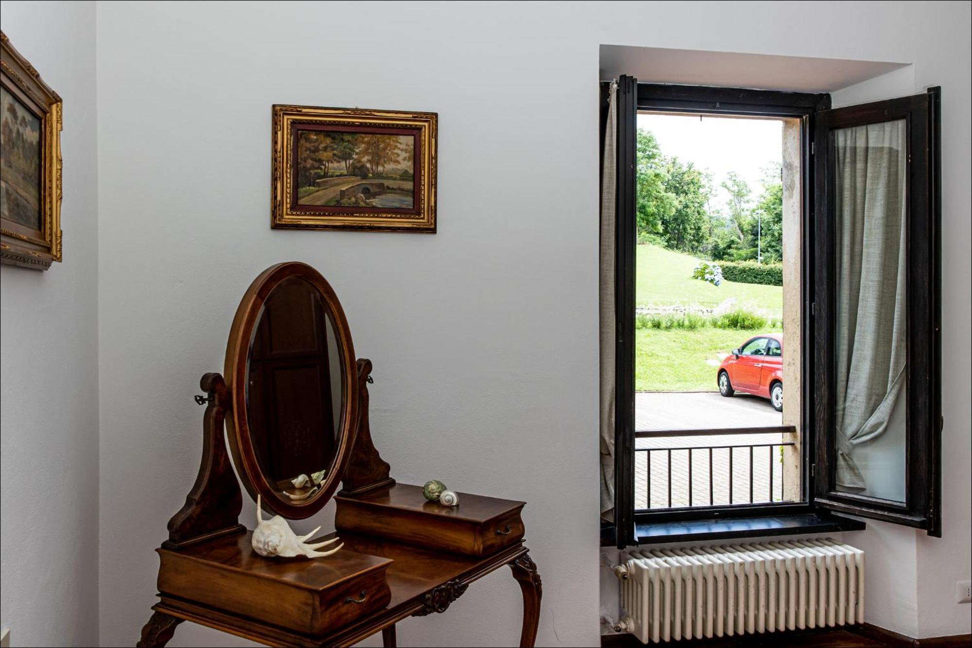 Apartamento Cascina Ravona San Fermo della Battaglia Exterior foto